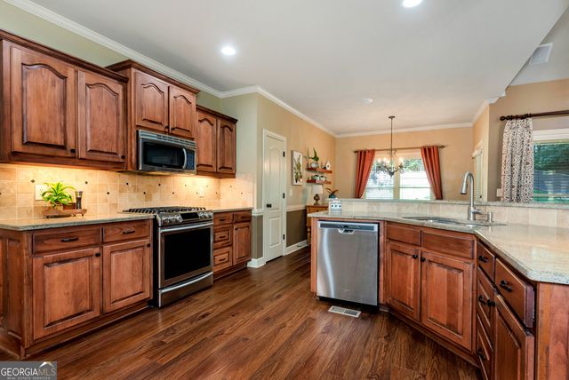 1203 Fairwinds Drive, Loganville, GA 30052