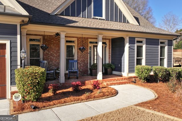 1203 Fairwinds Drive, Loganville, GA 30052