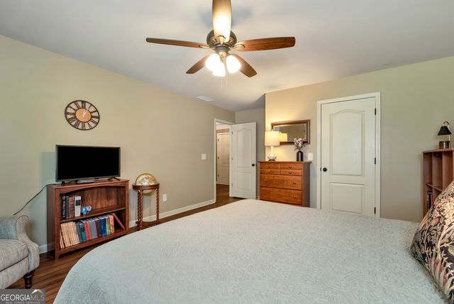 1203 Fairwinds Drive, Loganville, GA 30052