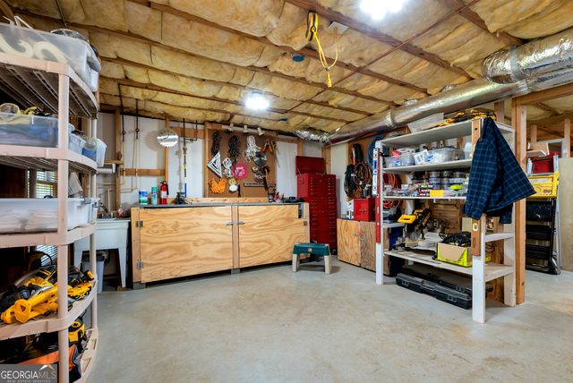 1203 Fairwinds Drive, Loganville, GA 30052