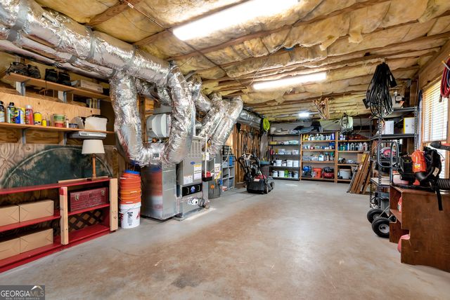 1203 Fairwinds Drive, Loganville, GA 30052