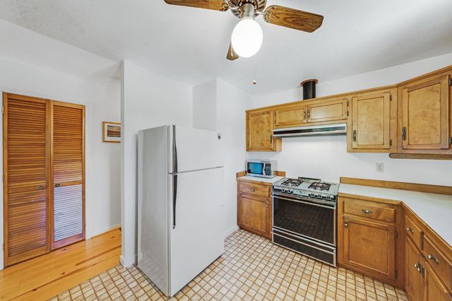 6721 Ridgeway Dr, Pollock Pines, CA 95726