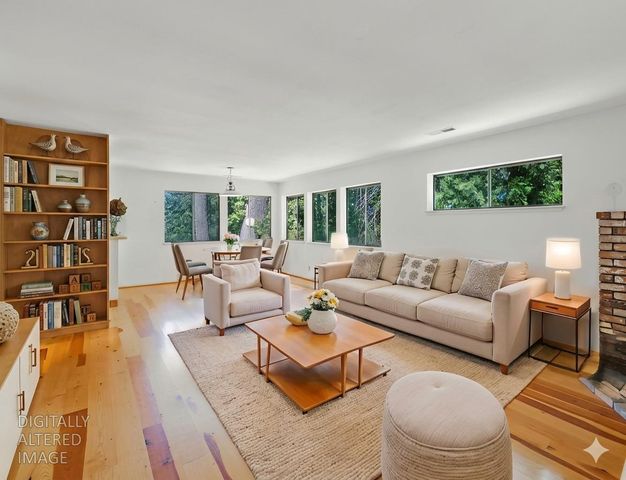 6721 Ridgeway Dr, Pollock Pines, CA 95726