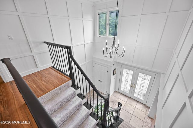 35 Manor Drive, Marlboro, NJ 07746