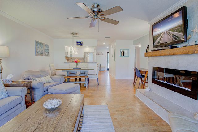 890 A1A Beach Blvd 62, St Augustine, FL 32080