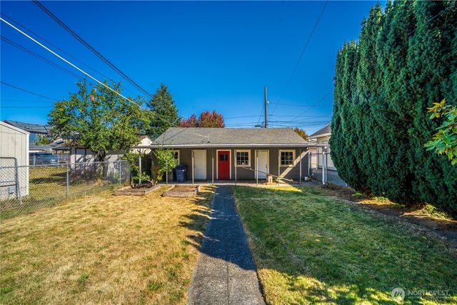 3827 S K Street, Tacoma, WA 98418