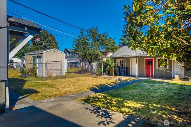 3827 S K Street, Tacoma, WA 98418