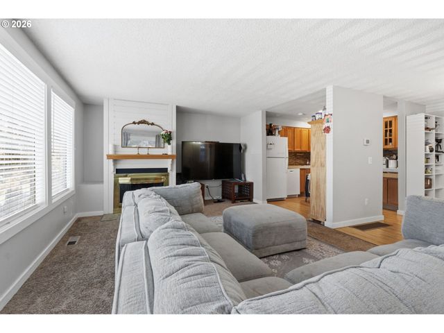 18052 Sw MONTE VERDI Blvd, Beaverton, OR 97007