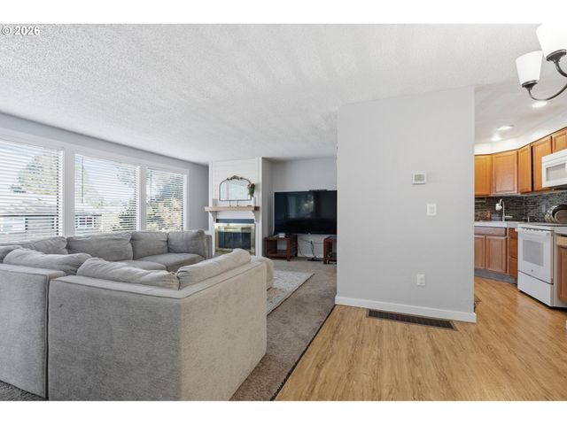 18052 Sw MONTE VERDI Blvd, Beaverton, OR 97007