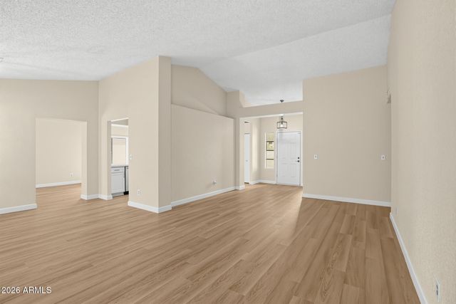 5114 W DIANA Avenue, Glendale, AZ 85302