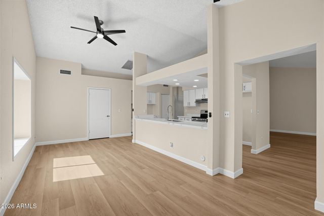 5114 W DIANA Avenue, Glendale, AZ 85302