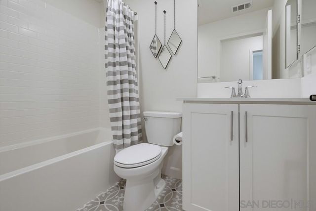 4366 Pacifica Way 3, Oceanside, CA 92056