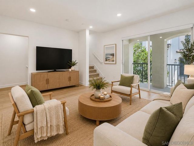 4366 Pacifica Way 3, Oceanside, CA 92056