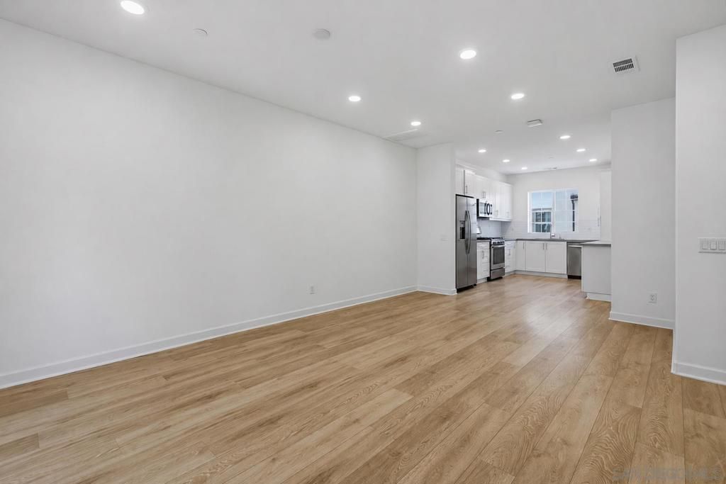 4366 Pacifica Way 3, Oceanside, CA 92056 — photo 3