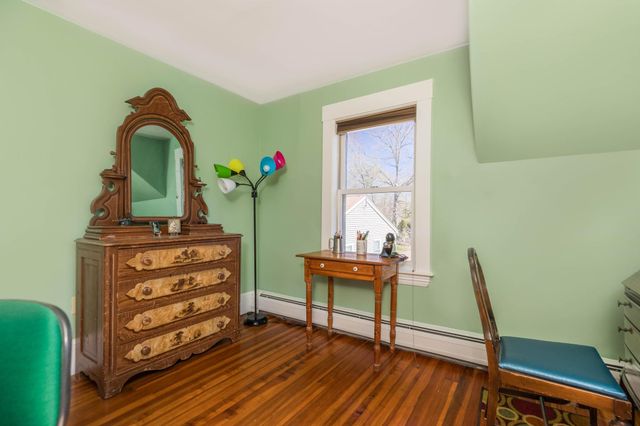 536 Middle Road, Portsmouth, NH 03801