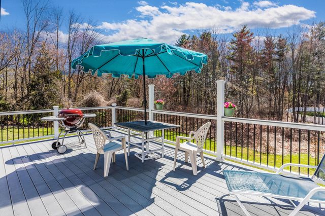 536 Middle Road, Portsmouth, NH 03801