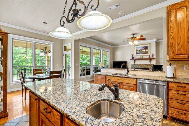 22388 Brooks Road, Siloam Springs, AR 72761