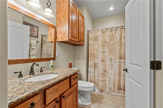 22388 Brooks Road, Siloam Springs, AR 72761