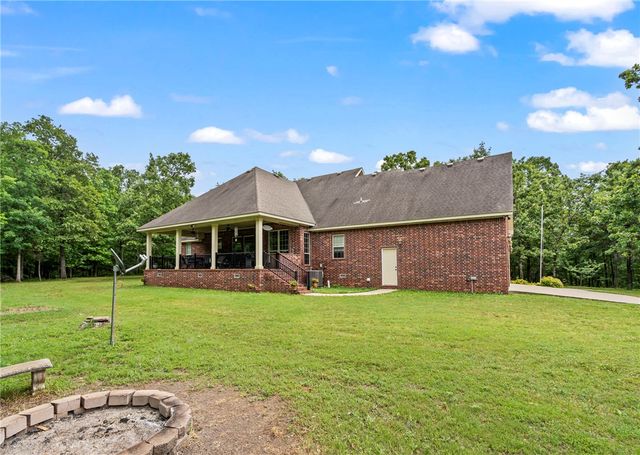 22388 Brooks Road, Siloam Springs, AR 72761