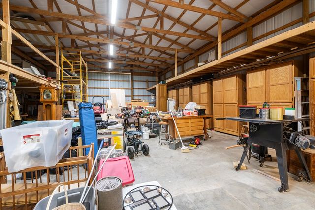 22388 Brooks Road, Siloam Springs, AR 72761
