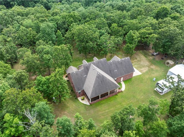 22388 Brooks Road, Siloam Springs, AR 72761