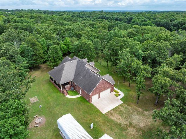 22388 Brooks Road, Siloam Springs, AR 72761