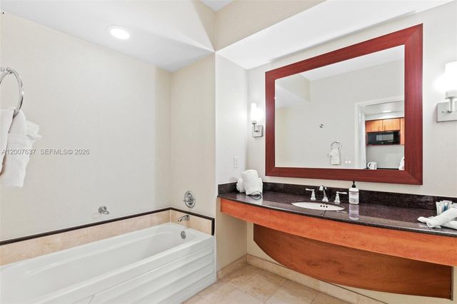 18001 Collins Ave 511, Sunny Isles Beach, FL 33160