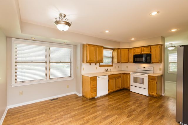 5558 Parker Hill Lane, Dublin, OH 43017