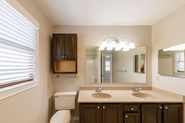5558 Parker Hill Lane, Dublin, OH 43017