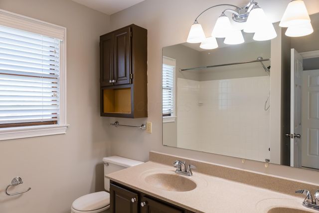 5558 Parker Hill Lane, Dublin, OH 43017