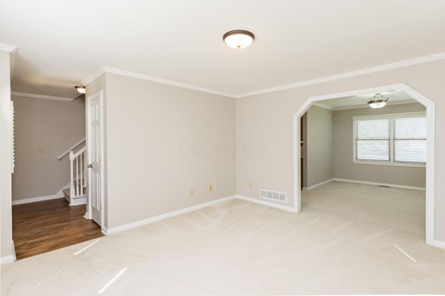 5558 Parker Hill Lane, Dublin, OH 43017
