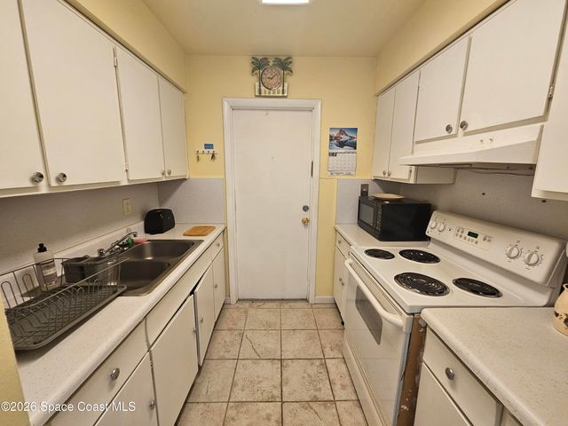 8401 N Atlantic Avenue E6, Cape Canaveral, FL 32920