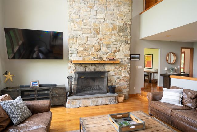 25 Benson Fuller Road, Winhall, VT 05340
