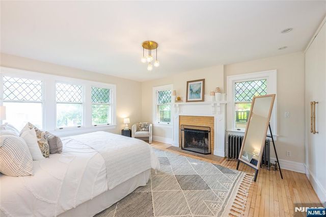 16 Upper Mountain Avenue, Montclair, NJ 07042