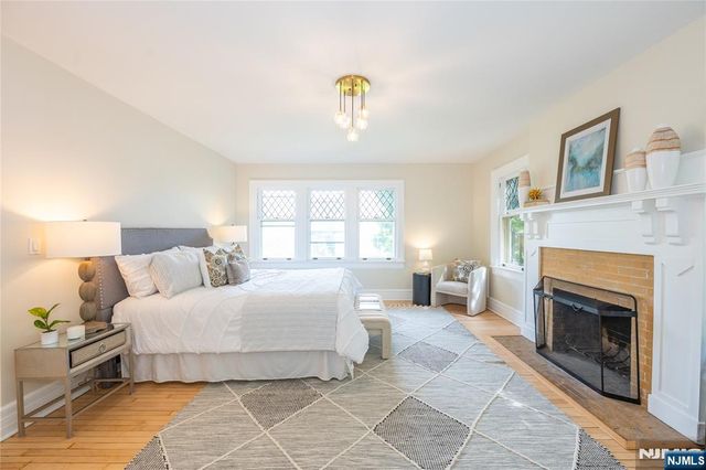 16 Upper Mountain Avenue, Montclair, NJ 07042
