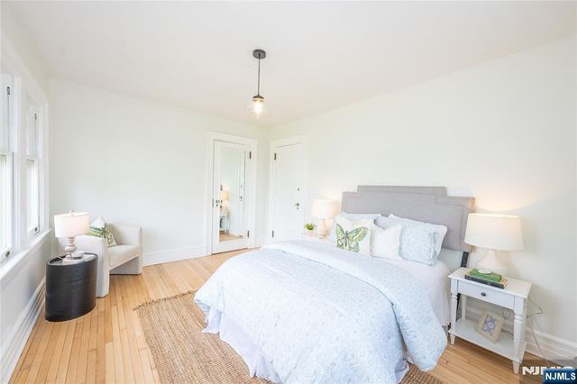 16 Upper Mountain Avenue, Montclair, NJ 07042
