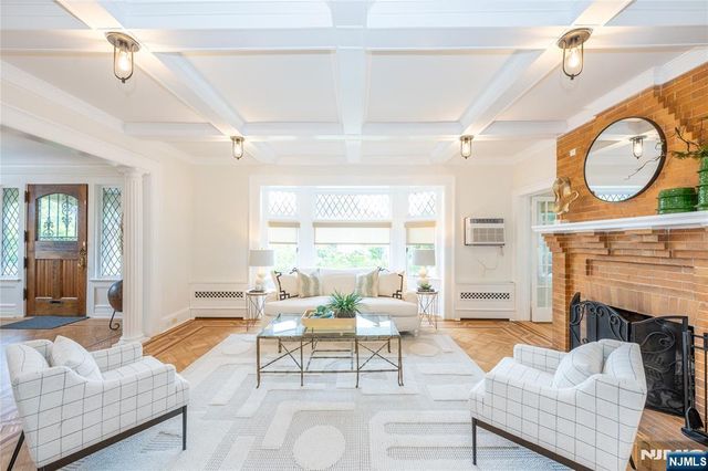 16 Upper Mountain Avenue, Montclair, NJ 07042