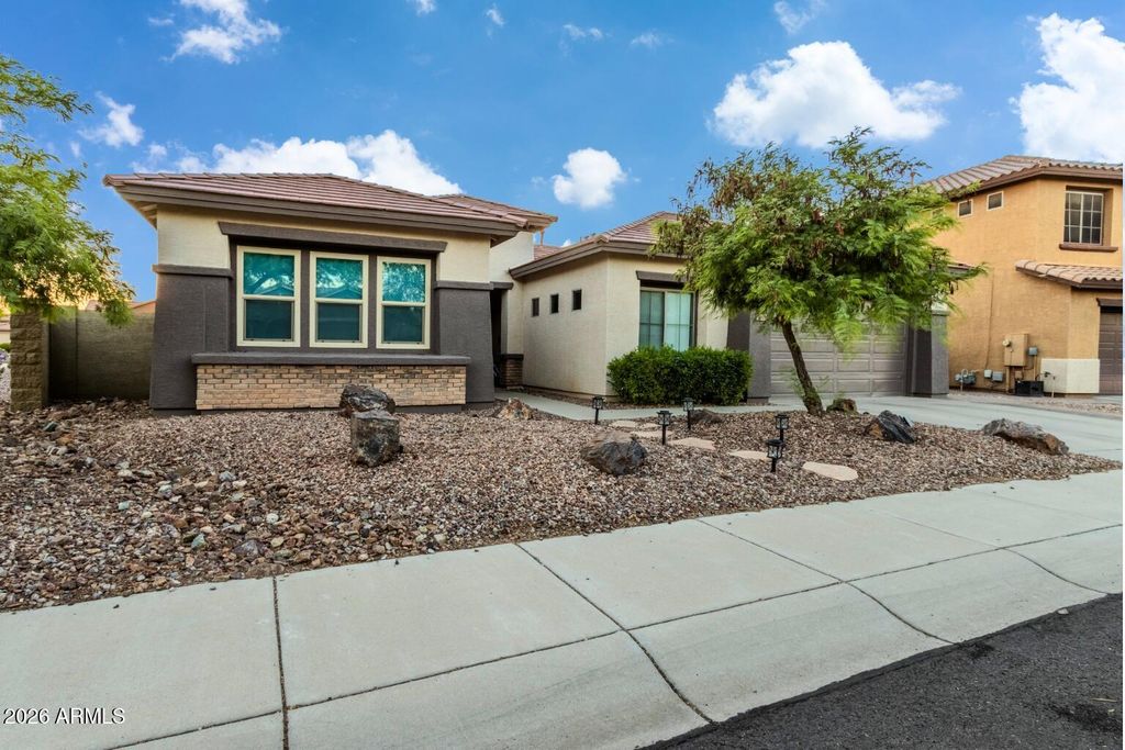 2422 W CLEARVIEW Trail, Anthem, AZ 85086 — photo 3