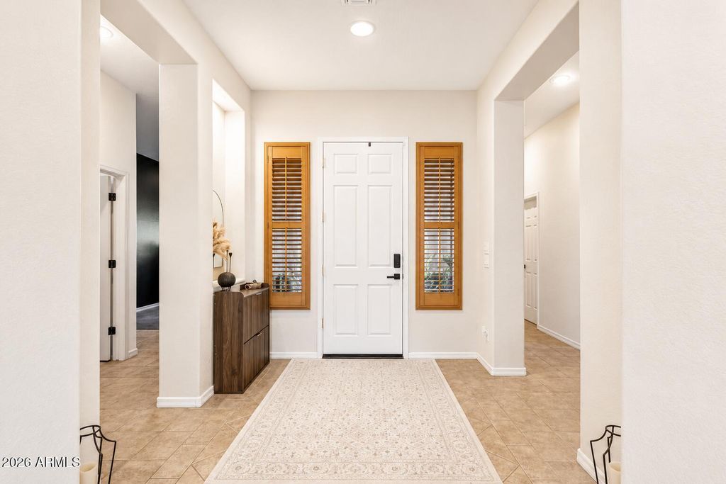 2422 W CLEARVIEW Trail, Anthem, AZ 85086 — photo 5