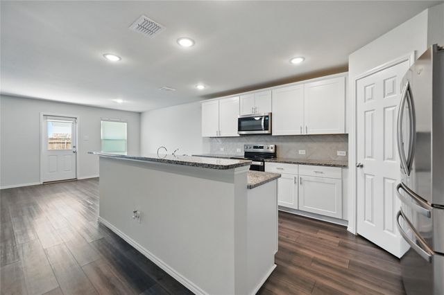 1611 Timpson Drive, Forney, TX 75126