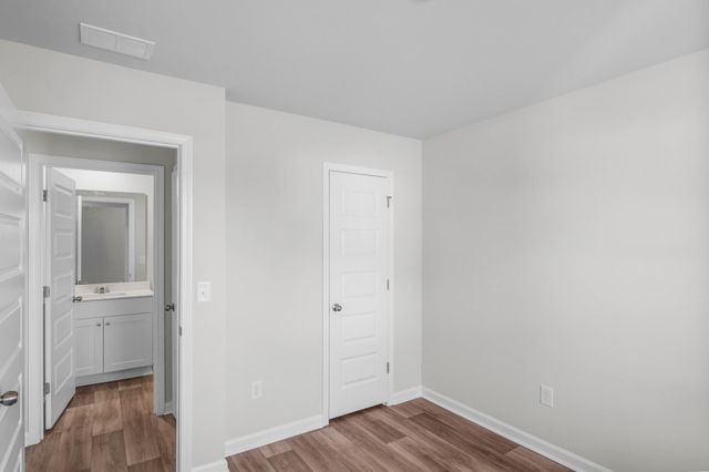 321 Pleasant Valley Dr, Longs, SC 29568