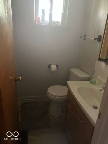 7103 E 45th Street, Indianapolis, IN 46226