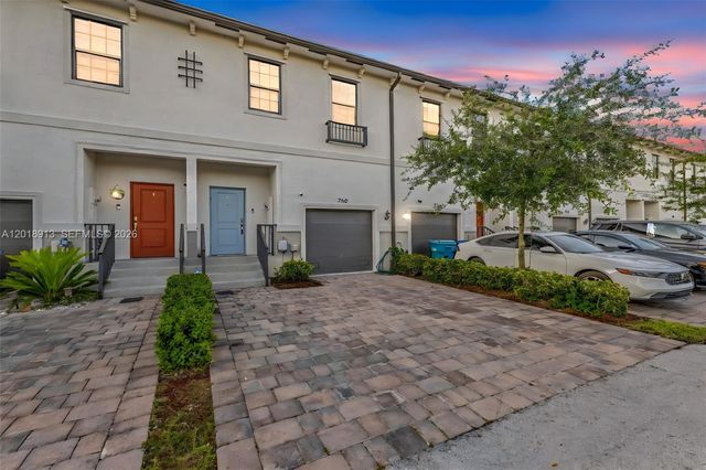 730 SW 12th Street, Florida City, FL 33034