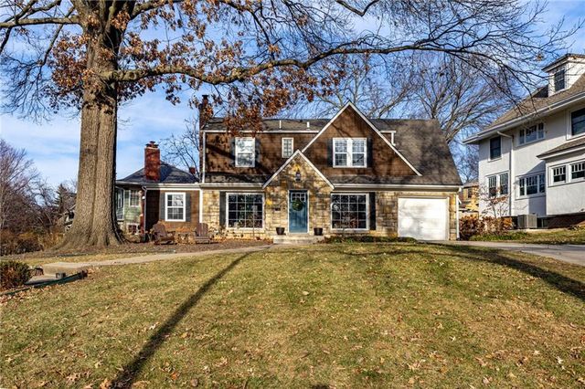 100 Morningside Drive, Kansas City, MO 64113