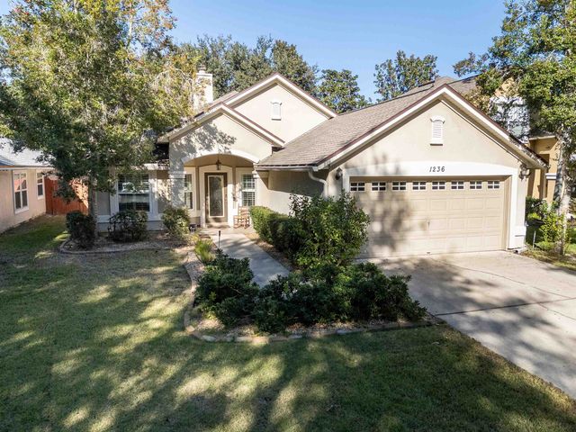 1236 Splendid Ravine St, St Augustine, FL 32092