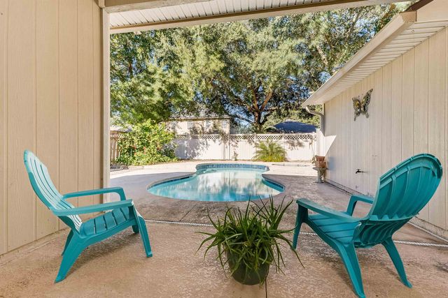 1236 Splendid Ravine St, St Augustine, FL 32092