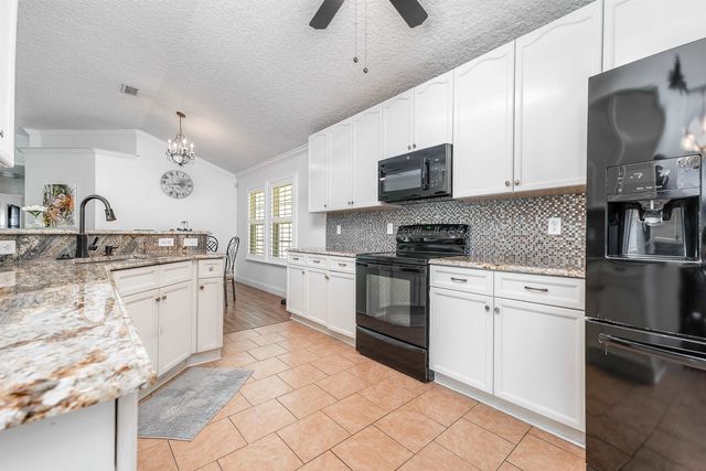 1236 Splendid Ravine St, St Augustine, FL 32092