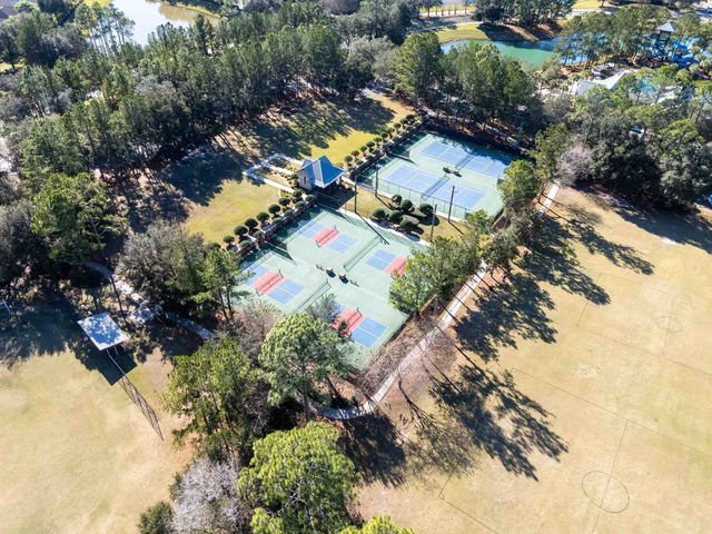 1236 Splendid Ravine St, St Augustine, FL 32092