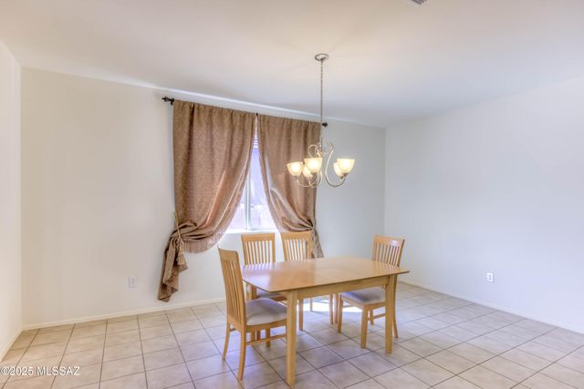 8348 N Mountain Stone Pine Way, Tucson, AZ 85743