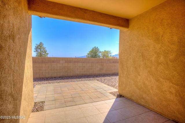 8348 N Mountain Stone Pine Way, Tucson, AZ 85743